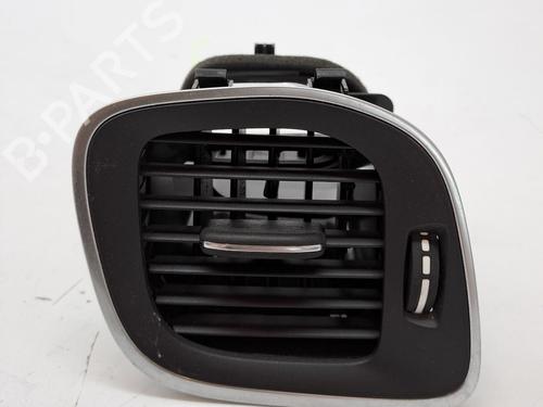 Used Air vent VOLVO V40 Hatchback (525) D2 (114 hp) 23367096