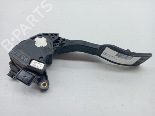 Used Pedal NISSAN NOTE (E12) 1.2 DIG-S (98 hp) 23342982