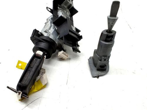 Ratlås/Tændingslås VW SCIROCCO III (137, 138) 2.0 TDI (184 hp) 31369428