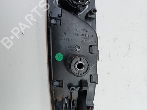 Høyre bak invendig håndtak SEAT ATECA (KH7, KHP) 1.0 TSI (115 hp) 23342576