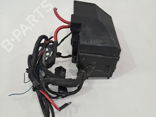 Used Fuse box VOLVO V40 Hatchback (525) D2 (120 hp) 23371260