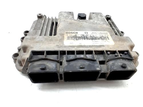 Computer motormanagement RENAULT MASTER II Van (FD) 2.5 dCi 120 (FD0M, FD0U, FD0W, FD2M, FD2W, FD3M, FD3U,... (115 hp) 30337003