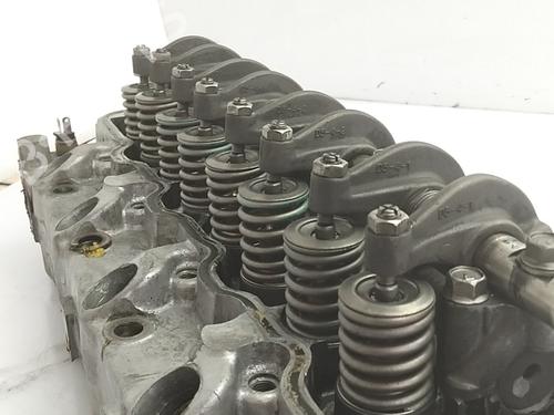 Used Cylinder head Cylinder head 37590465 37590465