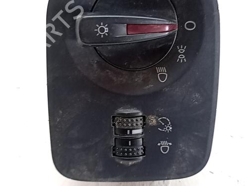 Used Headlight switch Headlight switch SEAT IBIZA IV (6J5, 6P1) 1.9 TDI (105 hp) 33763103 33763103