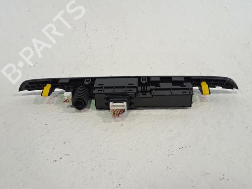 Warning switch HYUNDAI TUCSON (TL, TLE) 1.6 CRDi | BP26381851I22 