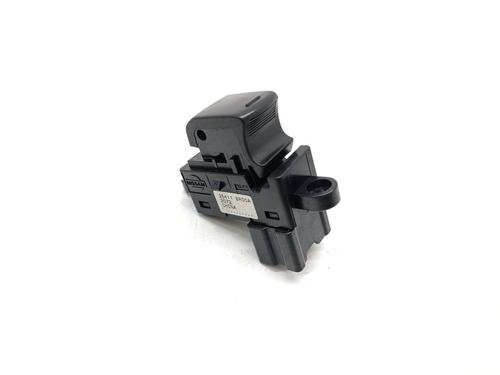 Comutador vidro frente direito NISSAN QASHQAI / QASHQAI +2 I (J10, NJ10, JJ10E) 1.6 (117 hp) 25459045