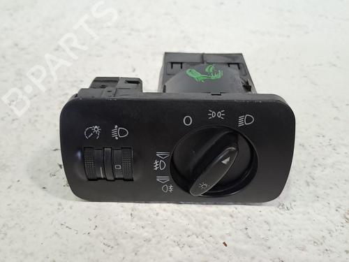 Used Headlight switch SEAT LEON (1M1) 1.9 TDI (100 hp) 27557404