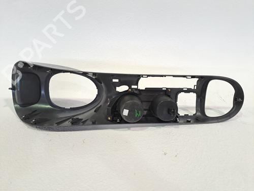 Middle console NISSAN JUKE (F15) 1.5 dCi | BP23974960I22 