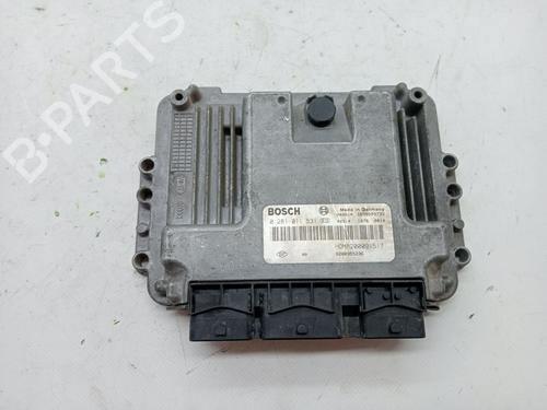 Used Engine control unit (ECU) RENAULT TRAFIC II Bus (JL) 2.5 dCi 135 (JL0D) (135 hp) 23354952