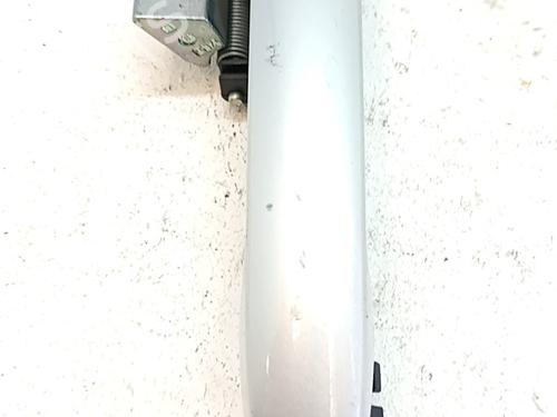 Used Front right exterior door handle Front right exterior door handle FORD KA (RU8) 1.2 (69 hp) 34392950 34392950
