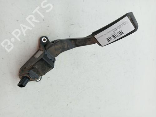 Pedal TOYOTA YARIS (_P9_) 1.3 VVT-i (SCP90_, SCP90R) (87 hp) 23356063