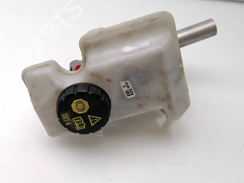 Brake master cylinder SKODA OCTAVIA III (5E3, NL3, NR3) 1.6 TDI | BP23383987M77 
