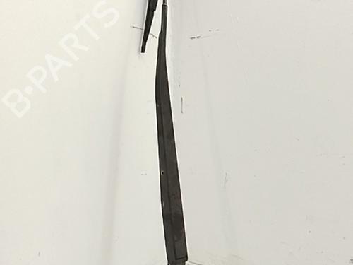 front-windshield-wiper-arm-kia-carens-iii-mpv-un-2006-2007-2008-2009-2010-2011-2012-2013-37592289 main image