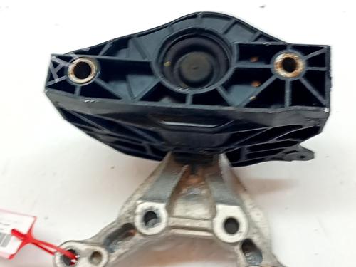 Used Engine mount OPEL CORSA F (P2JO) 1.2 Turbo Hybrid (68) (136 hp) 31916139