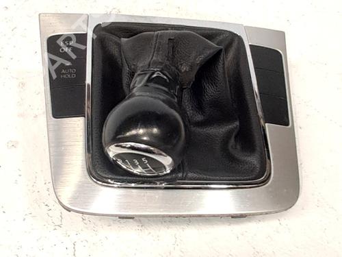 Used Shift knob Shift knob VW PASSAT B6 (3C2) 2.0 TDI 16V (140 hp) 34154727 34154727