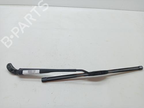 Used Front windshield wiper arm MINI MINI CLUBMAN (R55) Cooper (120 hp) 23347154