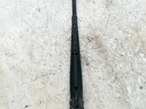 front-windshield-wiper-arm-peugeot-508-i-8d_-2010-2011-2012-2013-2014-2015-2016-2017-2018-37289043 main image