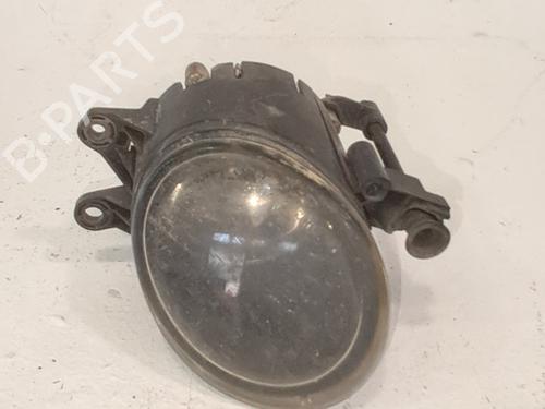 left-front-fog-light-audi-a4-b6-8e2-2000-2001-2002-2003-2004-2005-37224313 main image