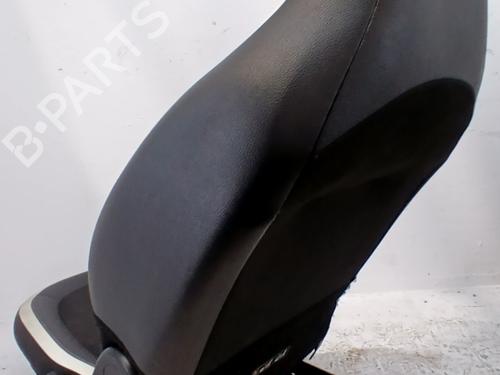 Right front seat RENAULT TWINGO III (BCM_, BCA_) 1.0 SCe 65 (BCMJ) | BP40551004C16 - Image 3