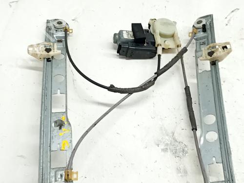 Used Front right window mechanism RENAULT MEGANE II Estate (KM0/1_) 1.9 dCi (KMRG, KM1G, KM0G, KM2C) (120 hp) 32106807