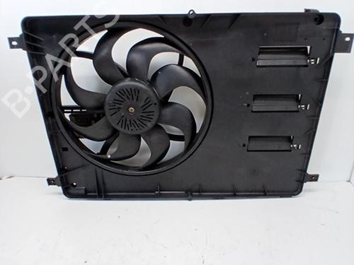 Used Radiator fan VOLVO V40 Hatchback (525) D2 (114 hp) 29606549