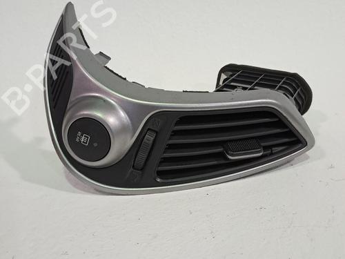 Used Air vent HYUNDAI ix35 (LM, EL, ELH) 1.7 CRDi (116 hp) 23380653