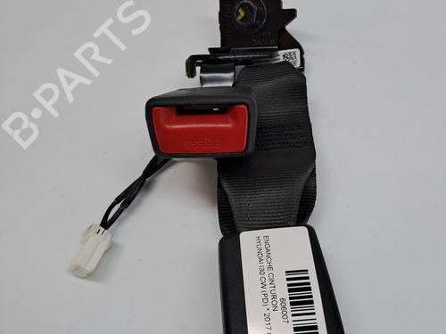 Used Seat buckle HYUNDAI i30 (PDE, PD, PDEN) 1.0 T-GDI (120 hp) 23944677