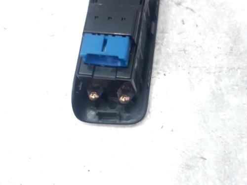Left front window switch CHEVROLET REZZO MPV (U100) 2.0 | BP36788533I27 - Image 3