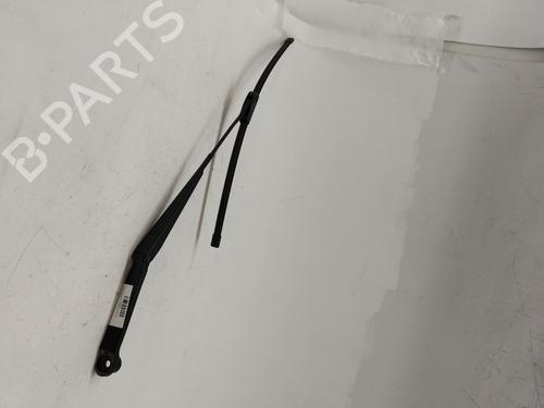 Used Front windshield wiper arm SUBARU XV (_GP_) 2.0 D AWD (GPD) (147 hp) 27700143