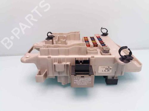 Fuse box TOYOTA RAV 4 II (_A2_) 2.0 4WD (ACA21, ACA20) | BP23404767E1 