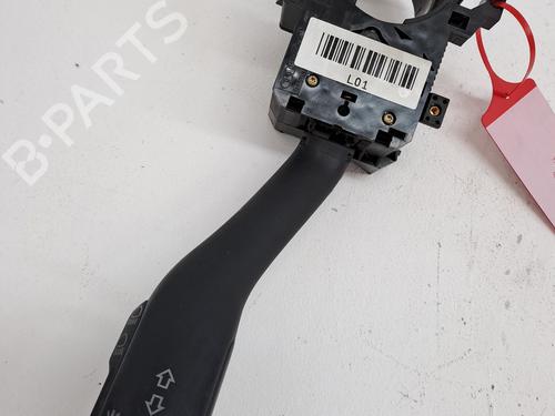 Used Steering column stalk VW GOLF IV (1J1) 1.6 (100 hp) 26492281