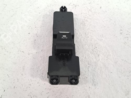 Used Right front window switch HYUNDAI TUCSON (TL, TLE) 1.6 CRDi (116 hp) 26381801
