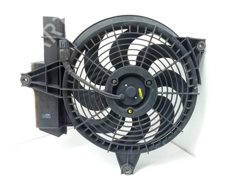 Used Radiator fan HYUNDAI SANTA FÉ I (SM) 2.4 16V 4x4 (146 hp) 28179275