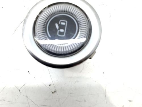 Used Switch FIAT 500e (332_) Elektro 3+1 (FA1) (118 hp) 30337849