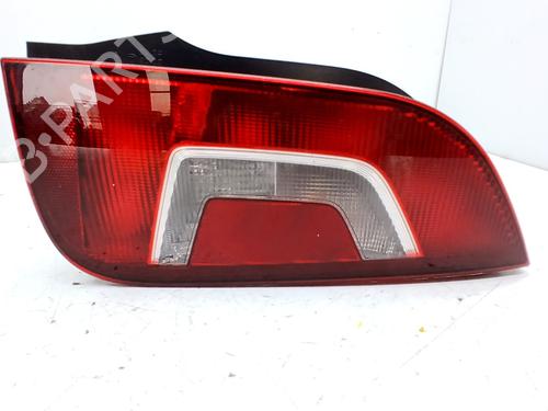 right-taillight-vw-up-121-122-bl1-bl2-bl3-123-2011-34154264 main image