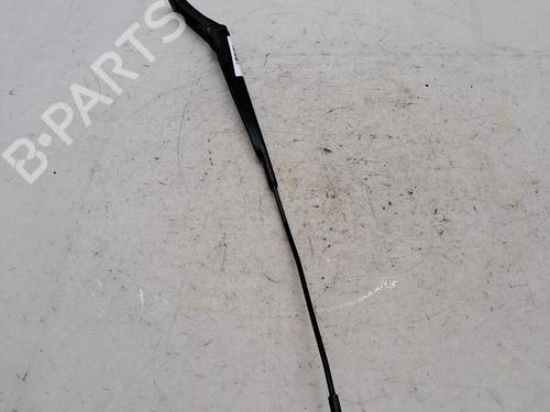 Used Front windshield wiper arm VW GOLF VI (5K1) 2.0 TDI (140 hp) 23359769