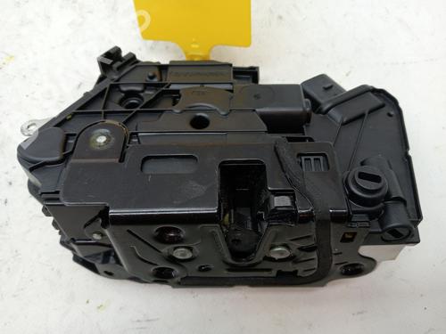 Høyre bak lås VW PASSAT B6 (3C2) 2.0 TDI 16V | BP23356944C99