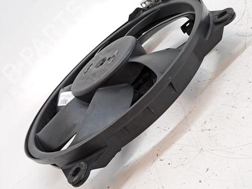 Radiator fan RENAULT MEGANE II Saloon (LM0/1_) 1.5 dCi (LM0F, LM0T, LM2B) | BP28037264M35 