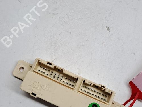 Used Electronic module KIA CEE'D (JD) 1.0 T-GDI (100 hp) 25737585