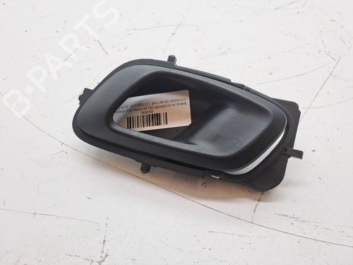 Venstre fortil invendig håndtag HYUNDAI i20 III (BC3, BI3) 1.0 T-GDI (101 hp) 23974023