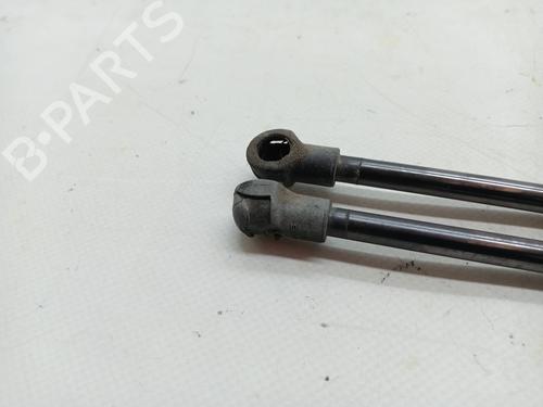 Tailgate lift support TOYOTA YARIS (_P13_) 1.5 Hybrid (NHP130_, NHP130) | BP23351374C138 