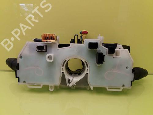 Used Switch RENAULT MEGANE III Hatchback (BZ0/1_, B3_) 1.5 dCi (BZ09, BZ0D, BZ1W, BZ29, BZ14) (110 hp) 23650876
