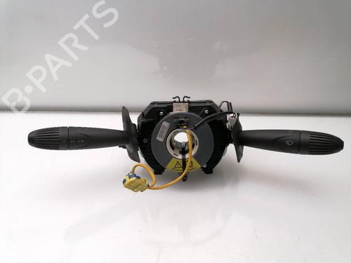 Used Switch FIAT DOBLO Box Body/MPV (223_) 1.9 JTD (105 hp) 23383516