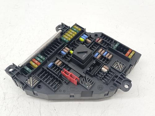 Used Fuse box BMW X3 (F25) xDrive 20 d (184 hp) 28957461