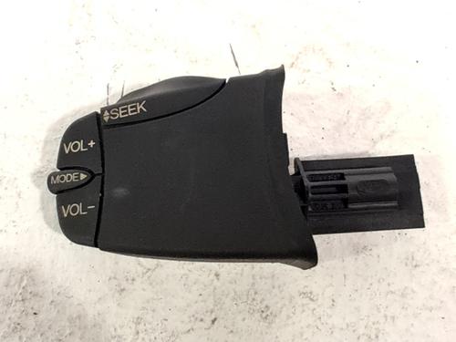 switch-ford-mondeo-iii-b5y-2000-2001-2002-2003-2004-2005-2006-2007-33772133 main image