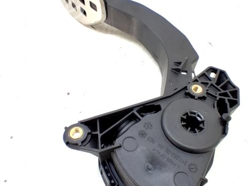 Gaspedaal RENAULT CAPTUR II (HF_) E-TECH 160 (158 hp) 31700898