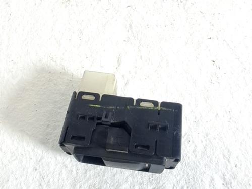 Right rear window switch CHRYSLER SEBRING (JS) 2.0 CRD | BP30920863I28
