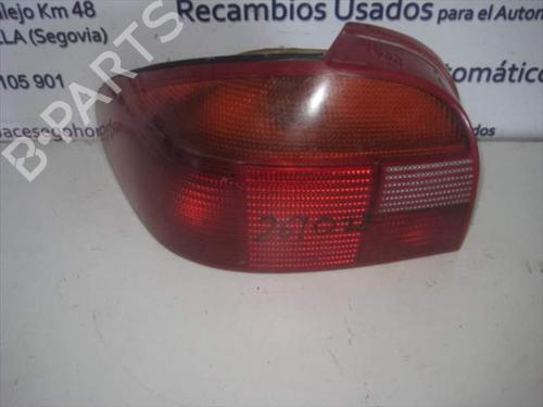 Used Left taillight FORD MONDEO II (BAP) 1.8 TD (90 hp) 25988057