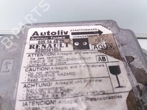 ECU airbags RENAULT MEGANE I Classic (LA0/1_) 2.0 i (LA07, LA0G) | BP23380753M53 