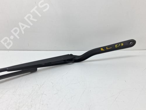 Front windshield wiper arm SMART FORTWO Coupe (453) electric drive / EQ (453.391) | BP28975301C143 
